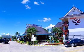 Ms Hotel Sriracha
